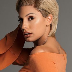 Women's Lexy Short Hair Synthetic Blend Wavy Lace Front Wigs